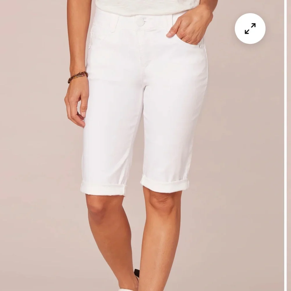 DEMOCRACY AB SOLUTION MID-RISE CUFFED BERMUDA SHORTS CLASSIC 6 POCKET WHITE SZ 4